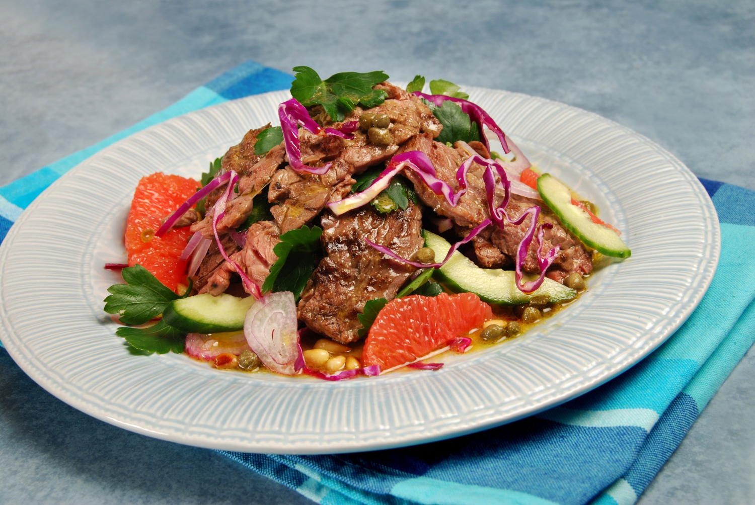 Salade thaïlandaise de boeuf épicé